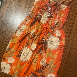 Wayan Natural Wear smocked Hawaiian print. One size-Tall.